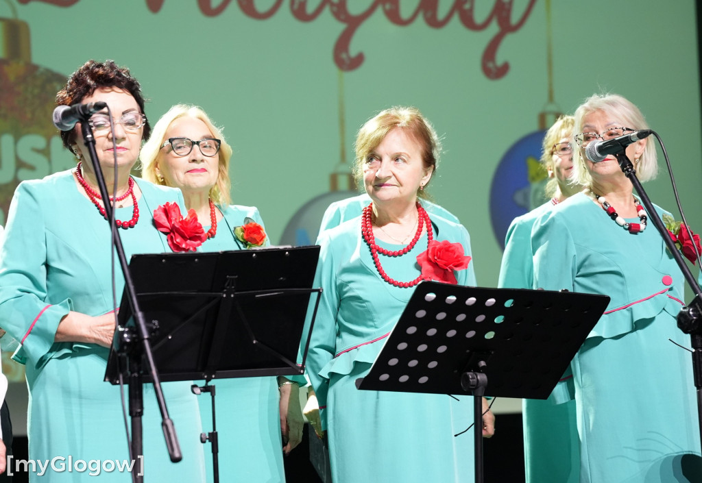 Seniorów spotkanie z kolędą w MOK