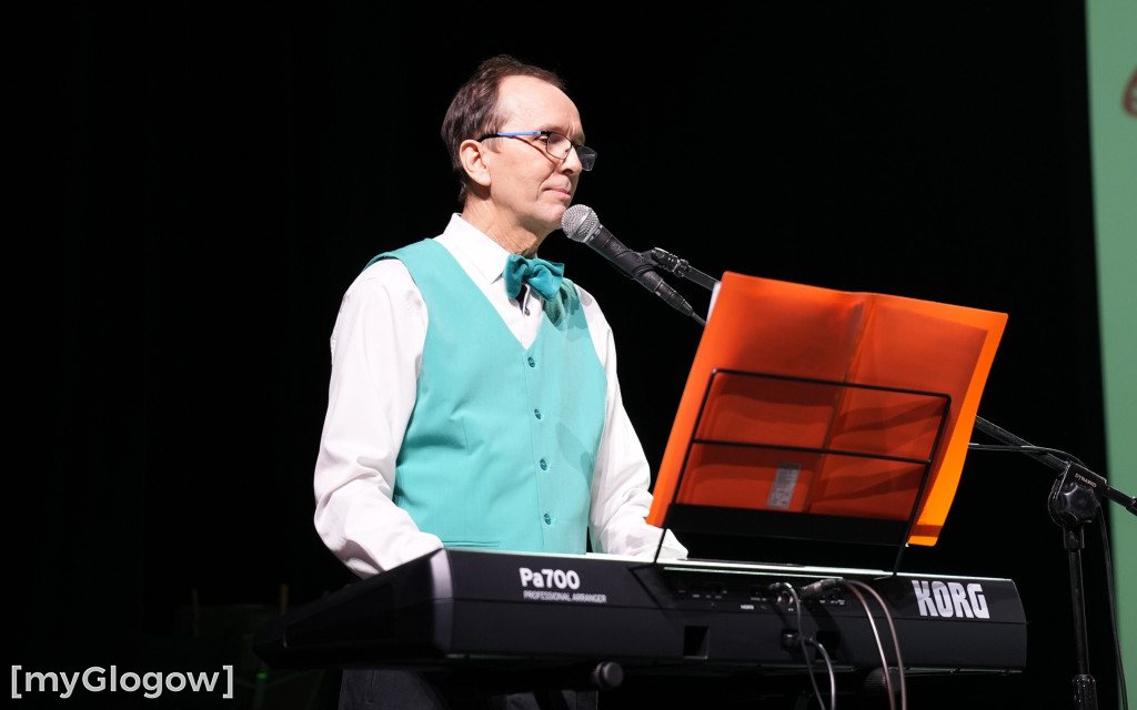 Seniorów spotkanie z kolędą w MOK