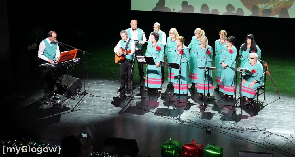 Seniorów spotkanie z kolędą w MOK