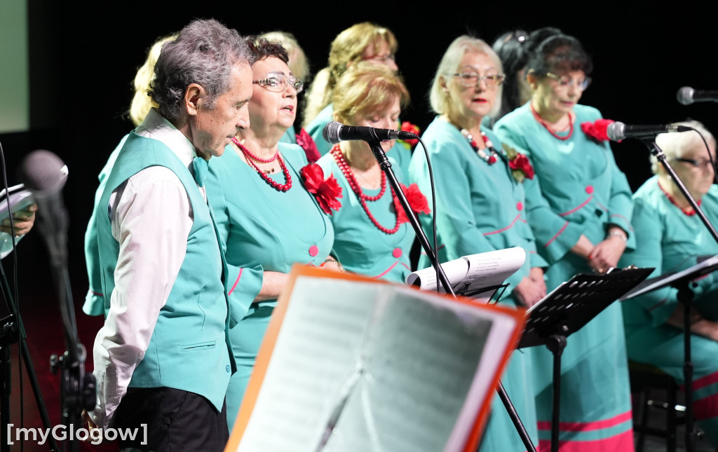 Seniorów spotkanie z kolędą w MOK