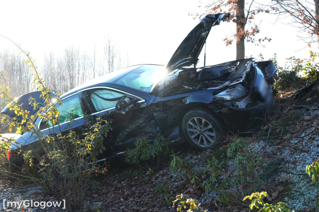 Kolizja mercedesów w Łągoszowie Małym