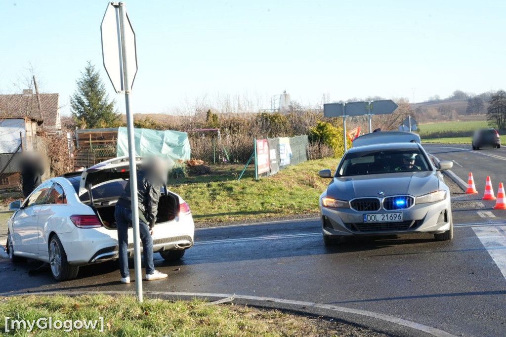 Kolizja mercedesów w Łągoszowie Małym
