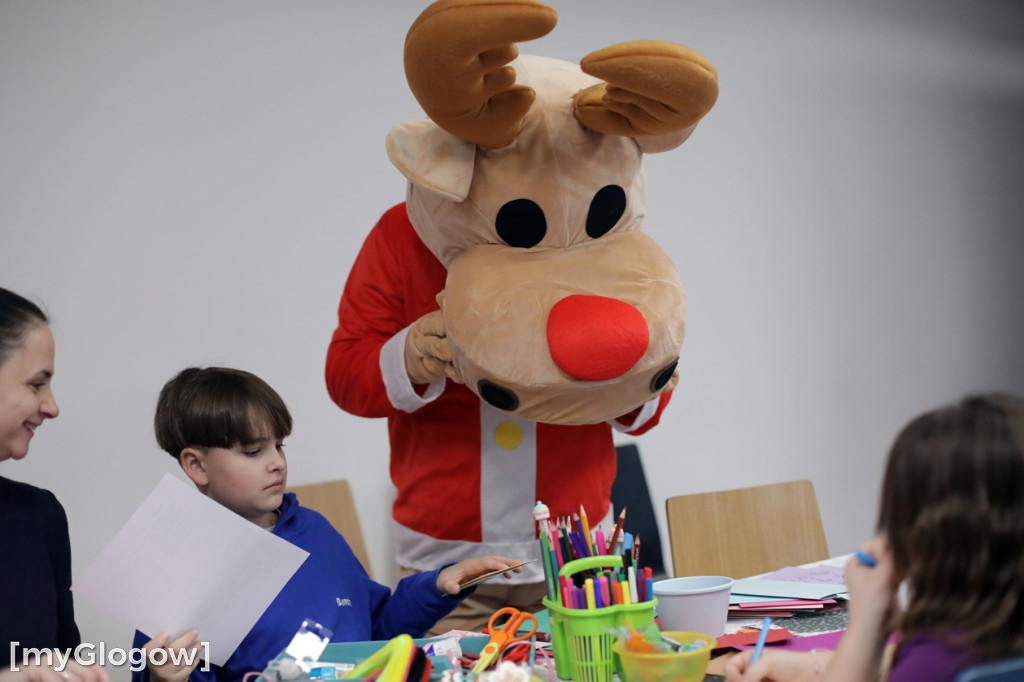 Wróciła tradycja malowania kartek na święta