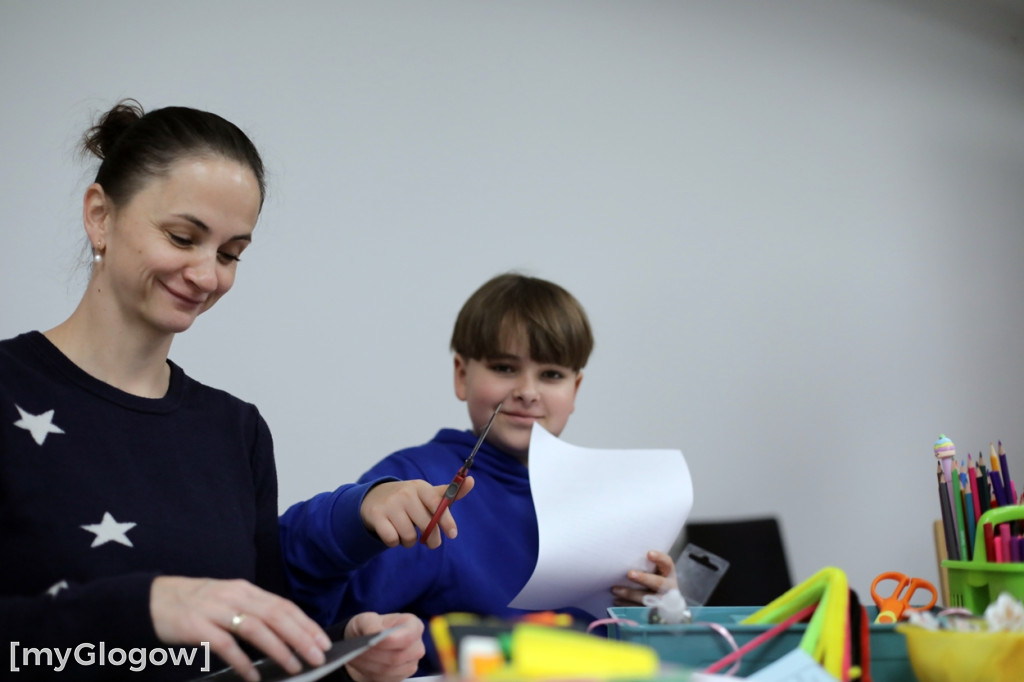 Wróciła tradycja malowania kartek na święta