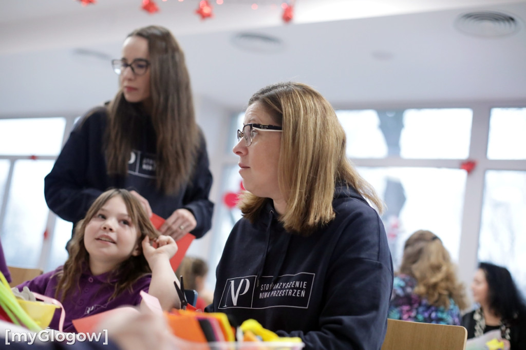 Wróciła tradycja malowania kartek na święta