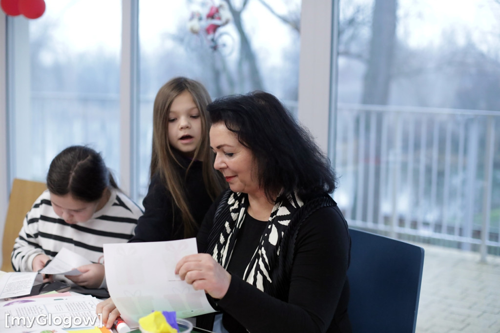 Wróciła tradycja malowania kartek na święta