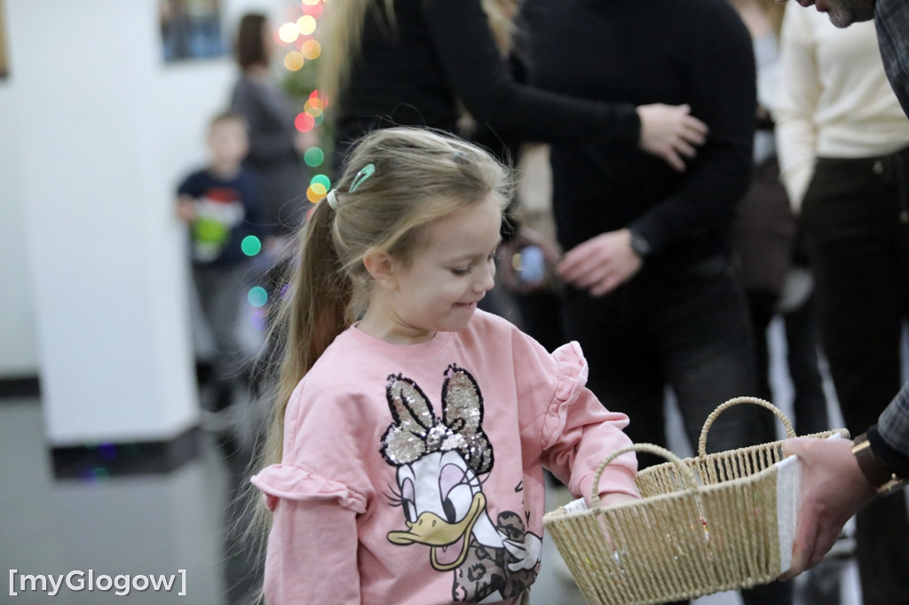 Świąteczny spektakl dla dzieci w teatrze