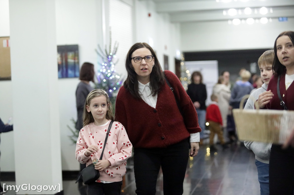 Świąteczny spektakl dla dzieci w teatrze