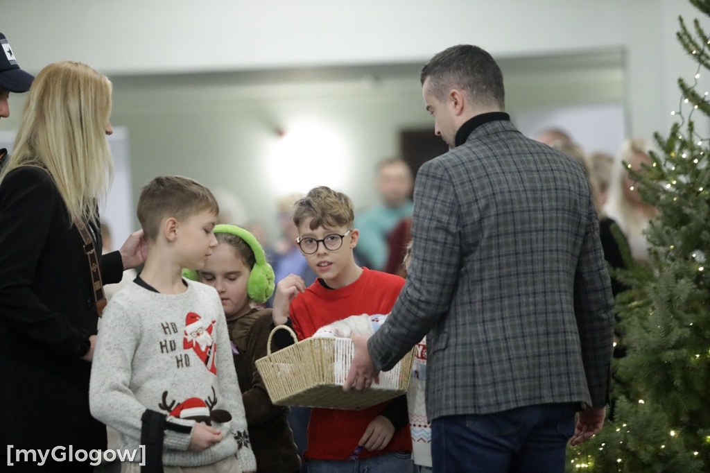 Świąteczny spektakl dla dzieci w teatrze