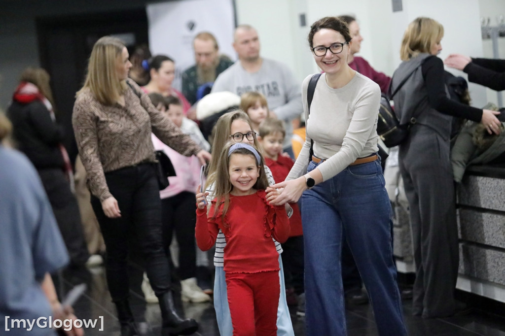 Świąteczny spektakl dla dzieci w teatrze