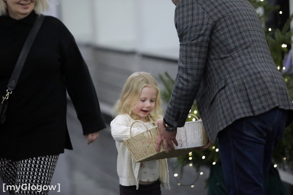 Świąteczny spektakl dla dzieci w teatrze