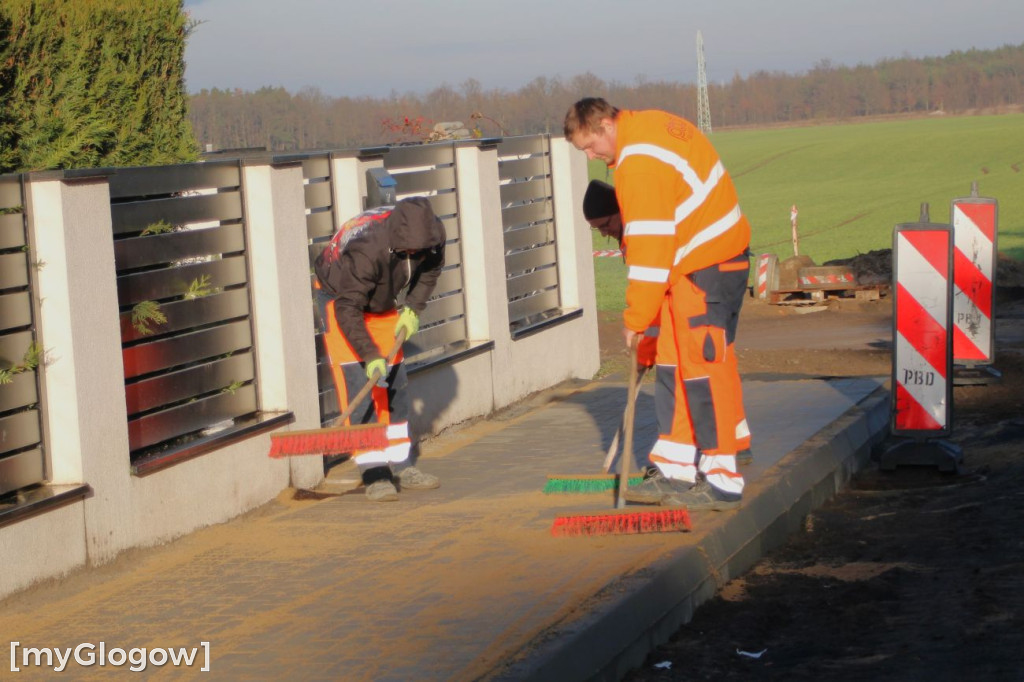Budują drogi w Sławie