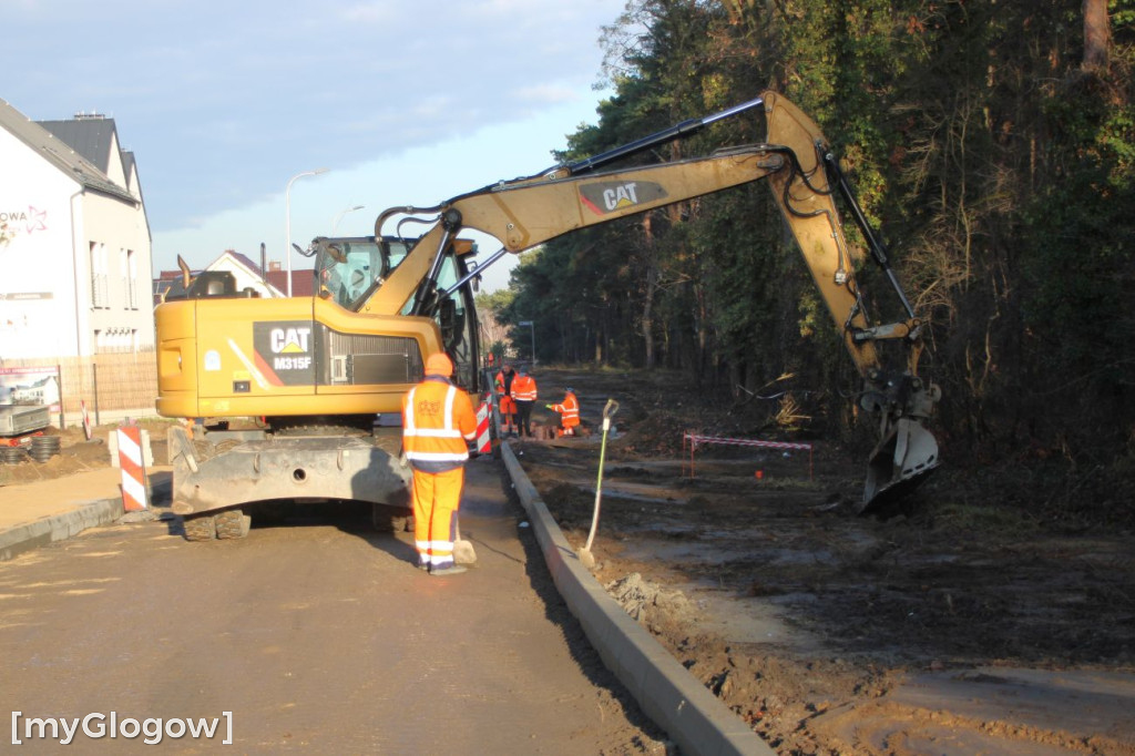 Budują drogi w Sławie