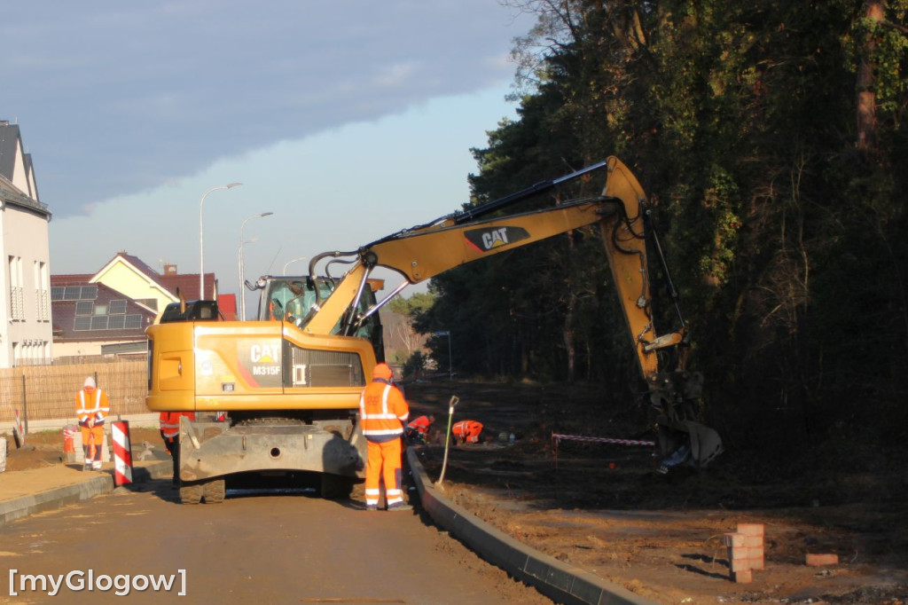 Budują drogi w Sławie