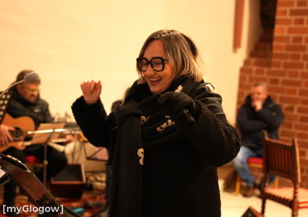 Pasterka w kolegiacie z udziałem biskupa