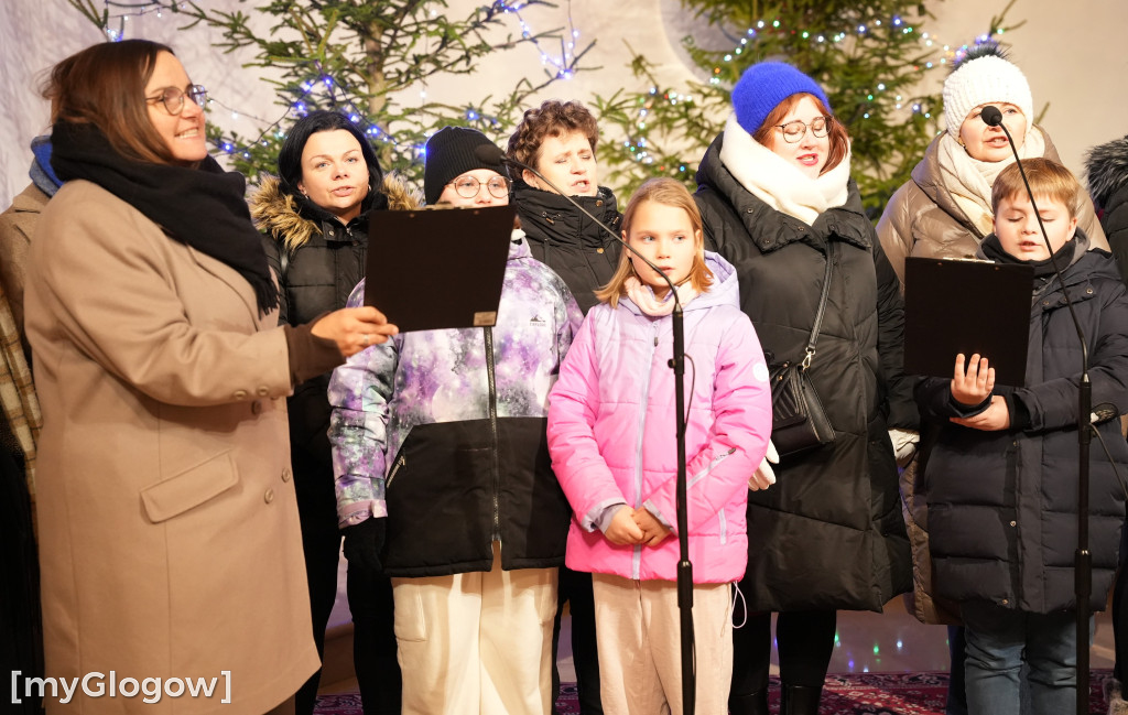Pasterka w kolegiacie z udziałem biskupa