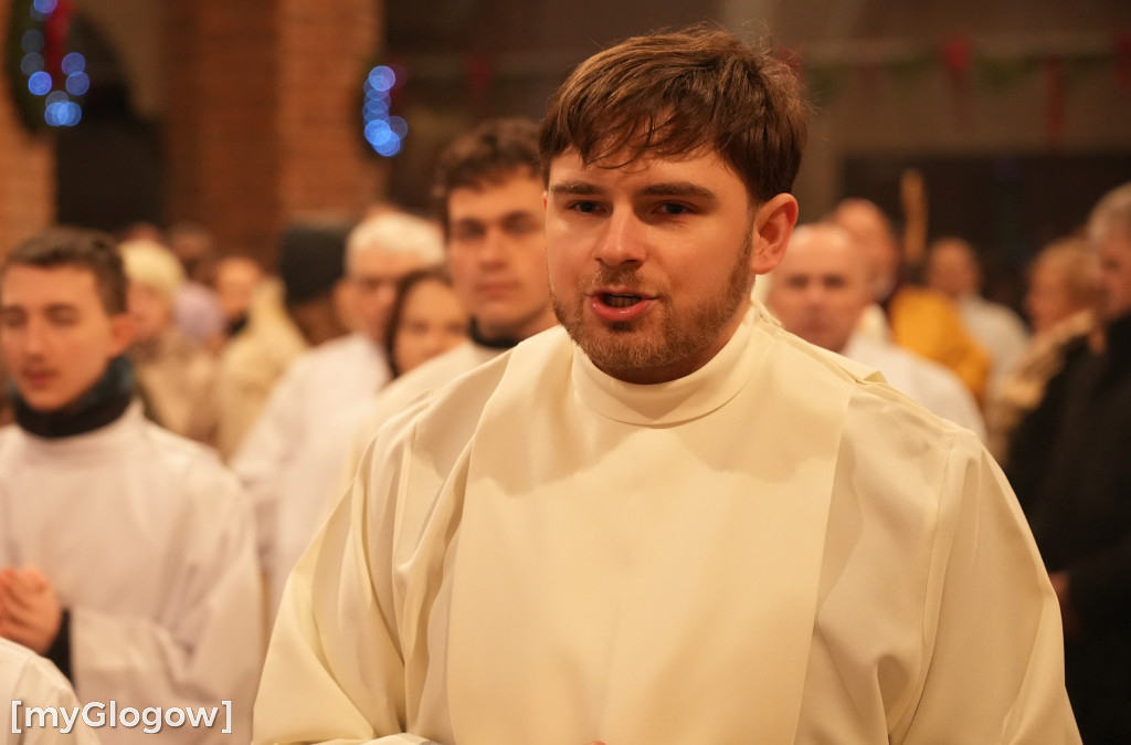 Pasterka w kolegiacie z udziałem biskupa