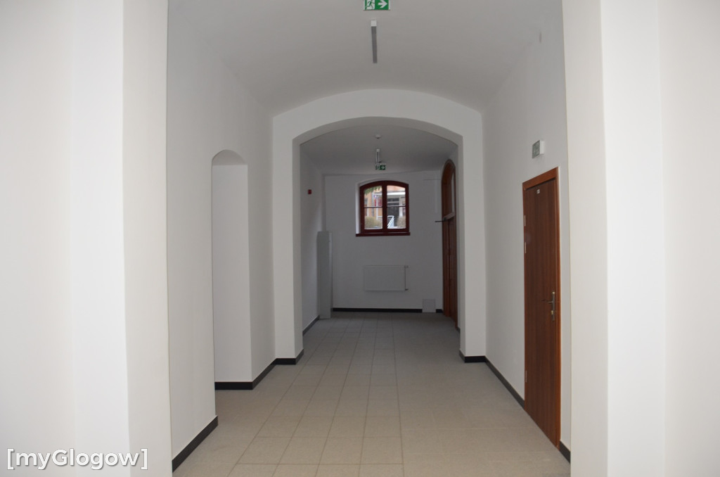 Wejście do podziemnego szpitala w Głogowie