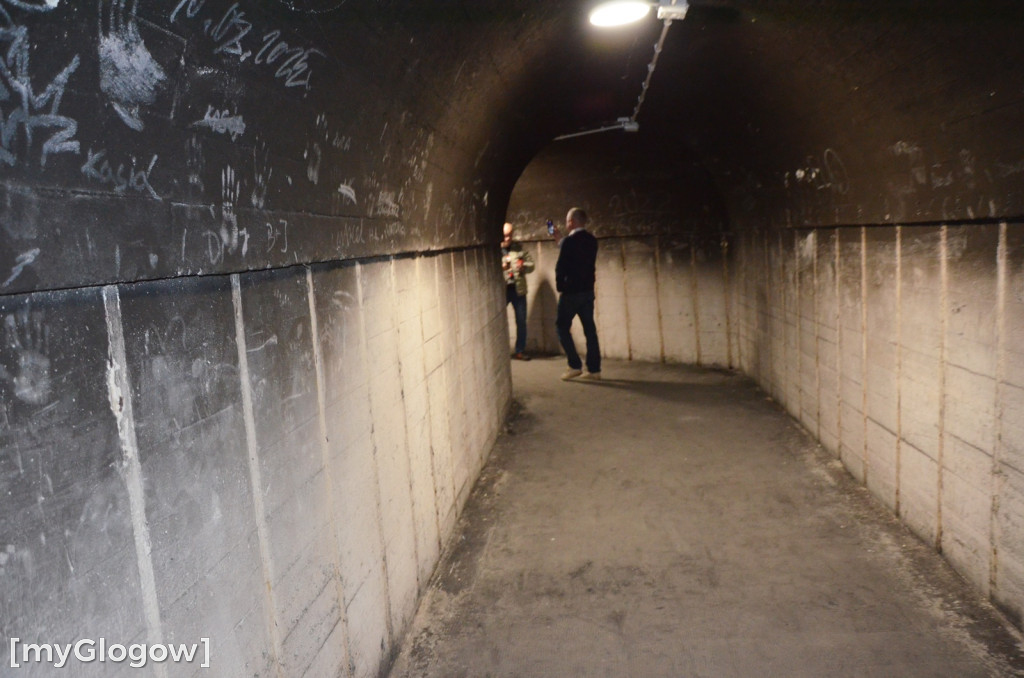 Wejście do podziemnego szpitala w Głogowie