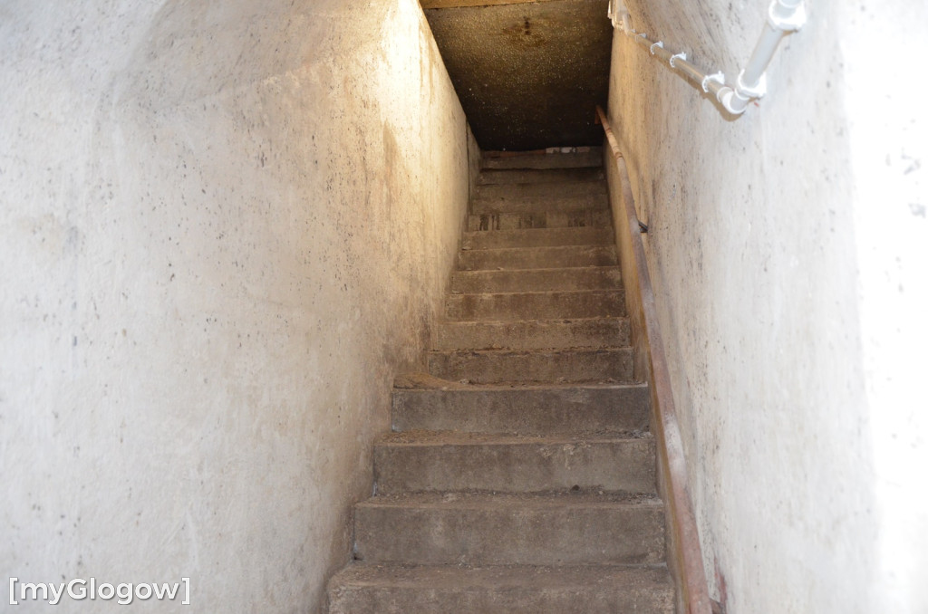 Wejście do podziemnego szpitala w Głogowie