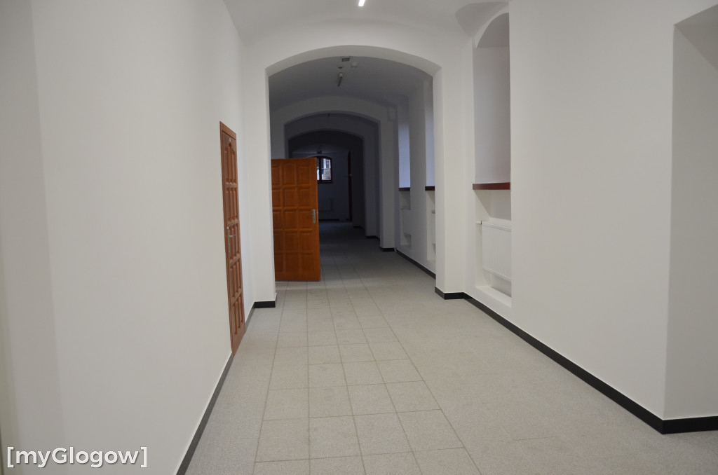 Wejście do podziemnego szpitala w Głogowie