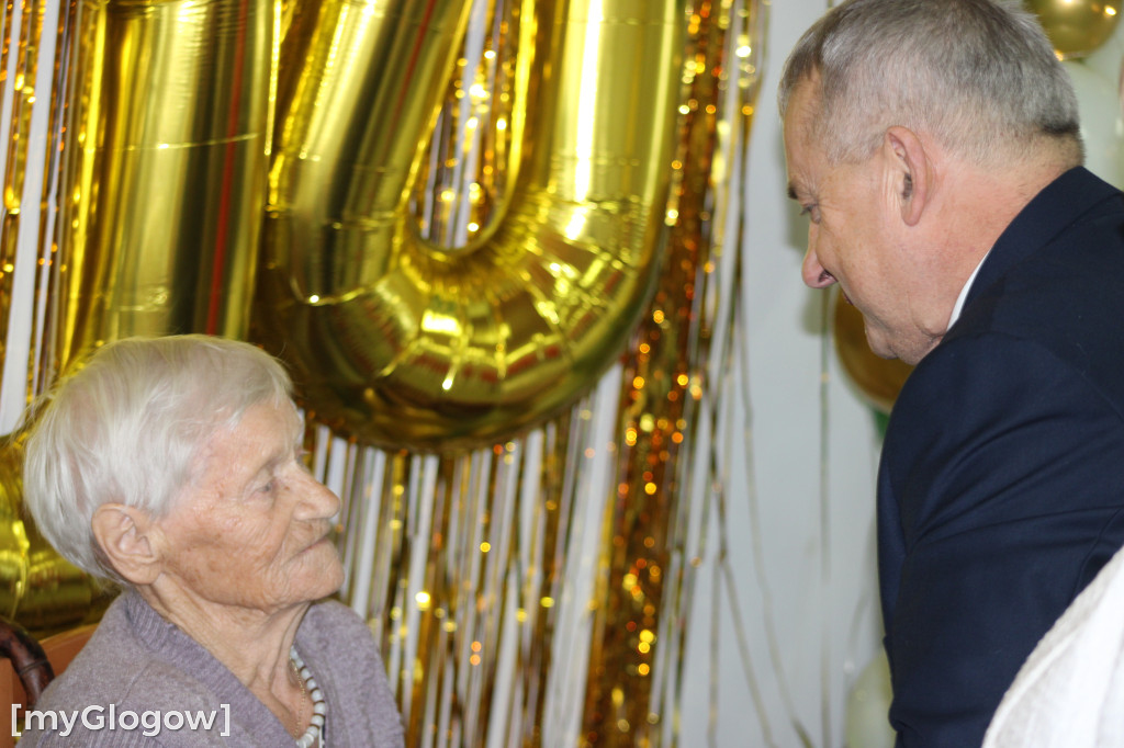 Stulatka ukoronowana! Sto lat Pani Janiny