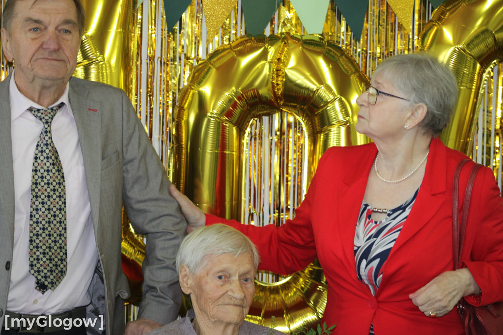 Stulatka ukoronowana! Sto lat Pani Janiny