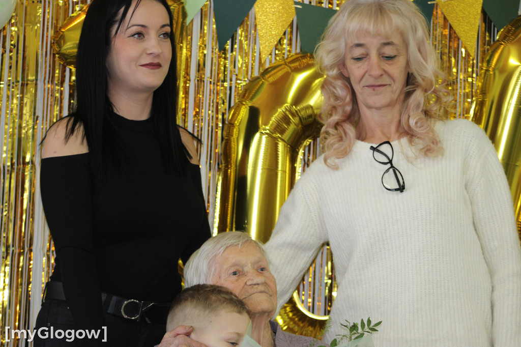 Stulatka ukoronowana! Sto lat Pani Janiny