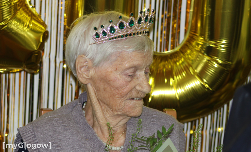 Stulatka ukoronowana! Sto lat Pani Janiny