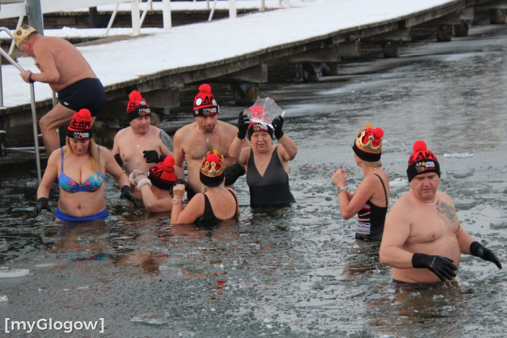 Kolejne morsowanie w jeziorze