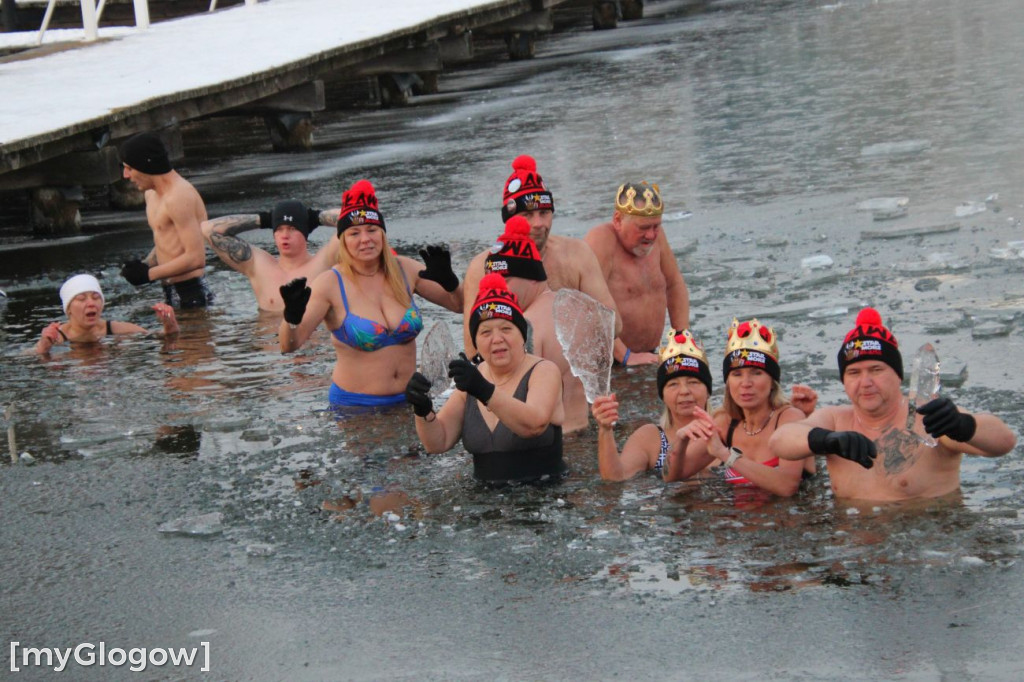 Kolejne morsowanie w jeziorze