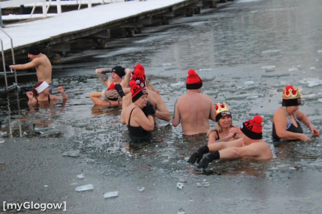 Kolejne morsowanie w jeziorze