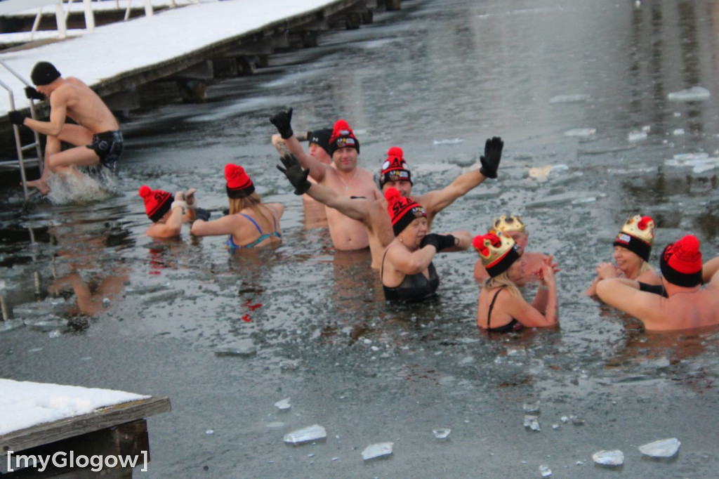 Kolejne morsowanie w jeziorze