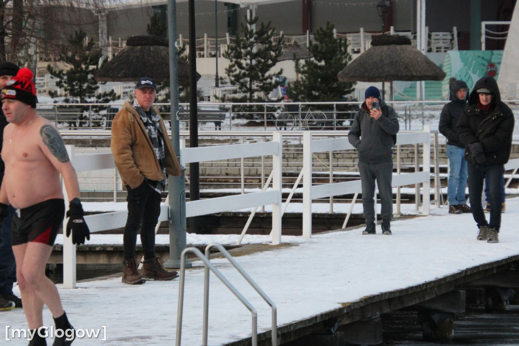 Kolejne morsowanie w jeziorze