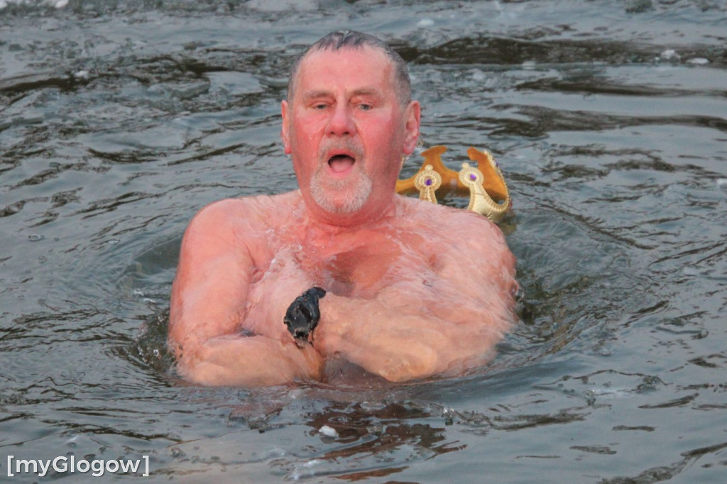 Kolejne morsowanie w jeziorze