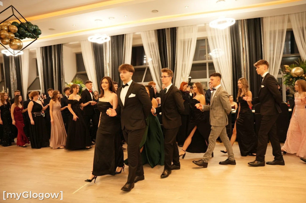 Studniówka Zespołu Szkół im. Wyżykowskiego