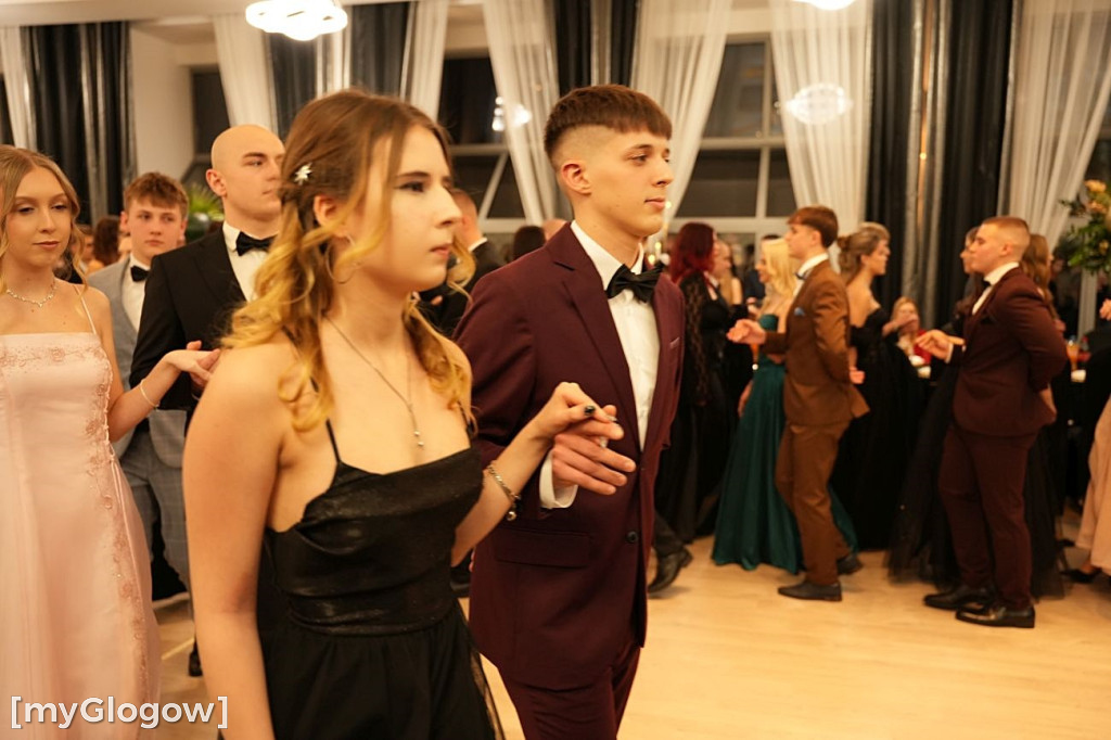 Studniówka Zespołu Szkół im. Wyżykowskiego