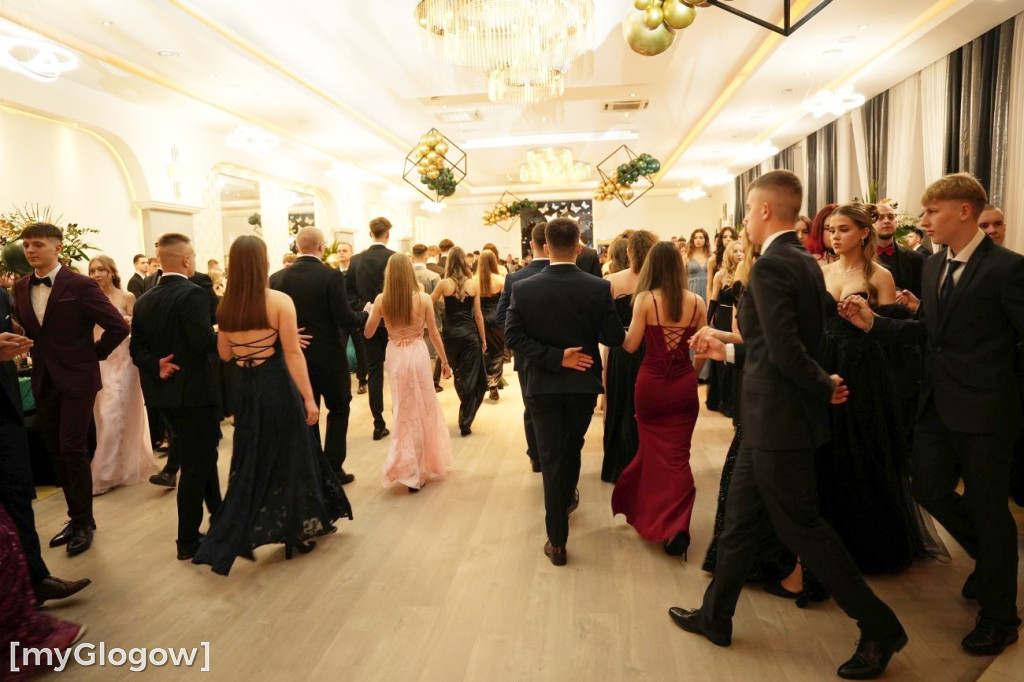 Studniówka Zespołu Szkół im. Wyżykowskiego