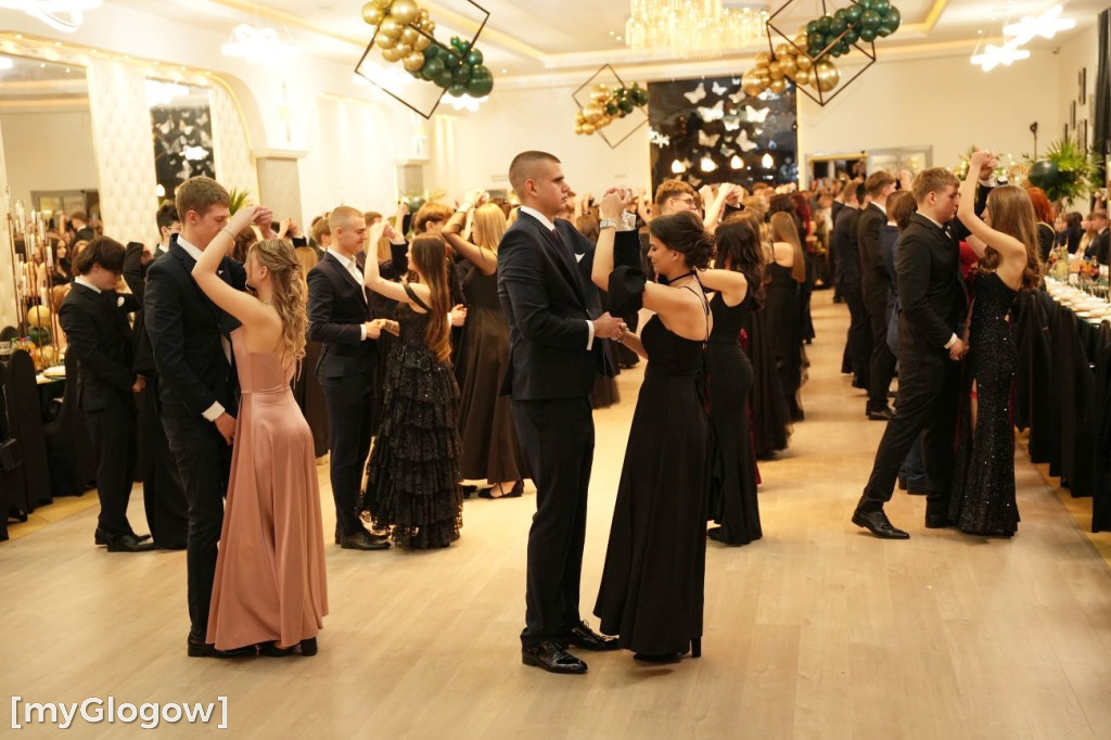 Studniówka Zespołu Szkół im. Wyżykowskiego