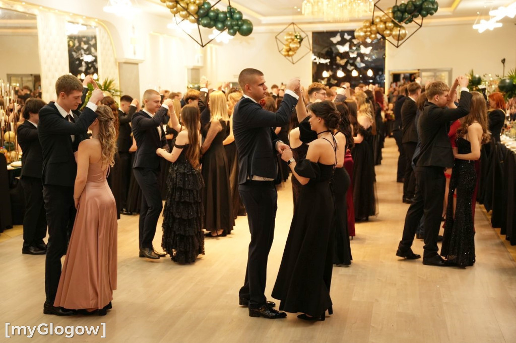 Studniówka Zespołu Szkół im. Wyżykowskiego