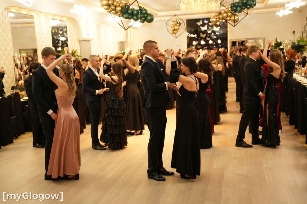 Studniówka Zespołu Szkół im. Wyżykowskiego