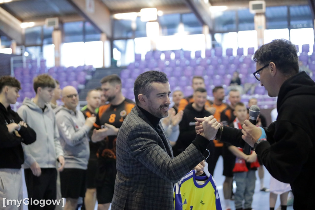 80-lecia Chrobrego Głogów na parkiecie