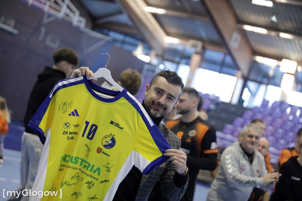 80-lecia Chrobrego Głogów na parkiecie