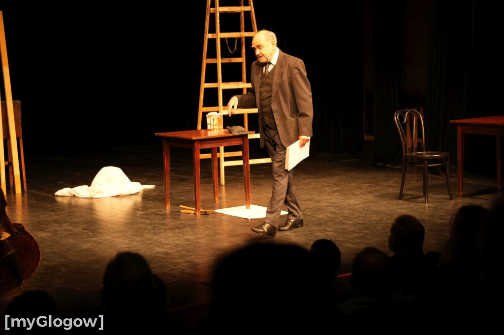 Peszek i niedziela w głogowskim teatrze