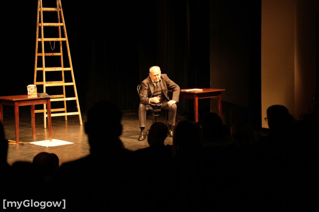 Peszek i niedziela w głogowskim teatrze