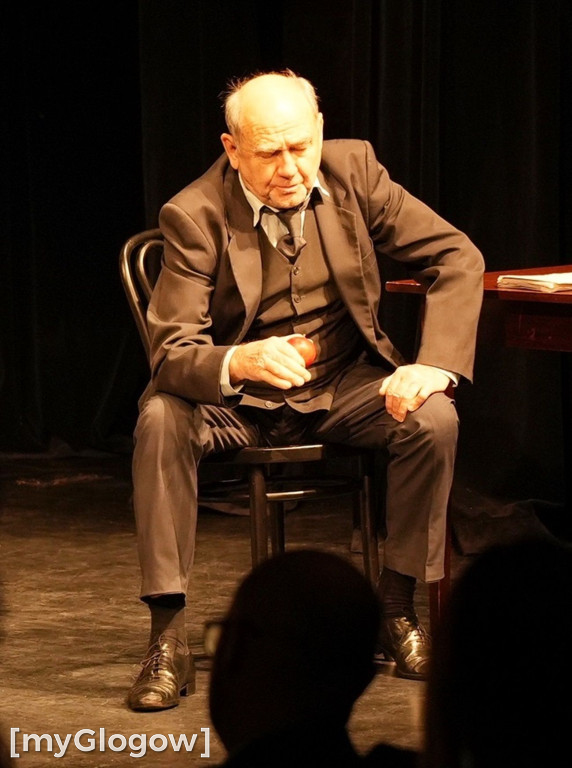 Peszek i niedziela w głogowskim teatrze