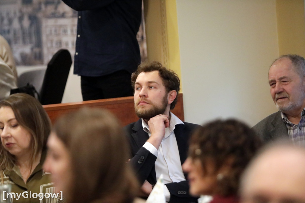 Złote Herby Powiatu Głogowskiego