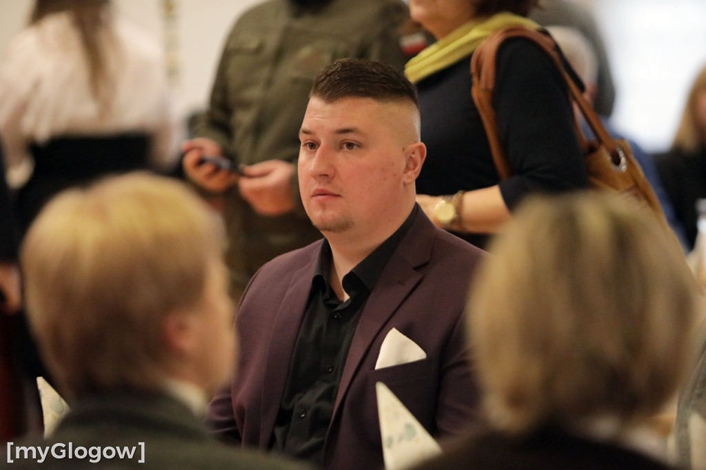 Złote Herby Powiatu Głogowskiego