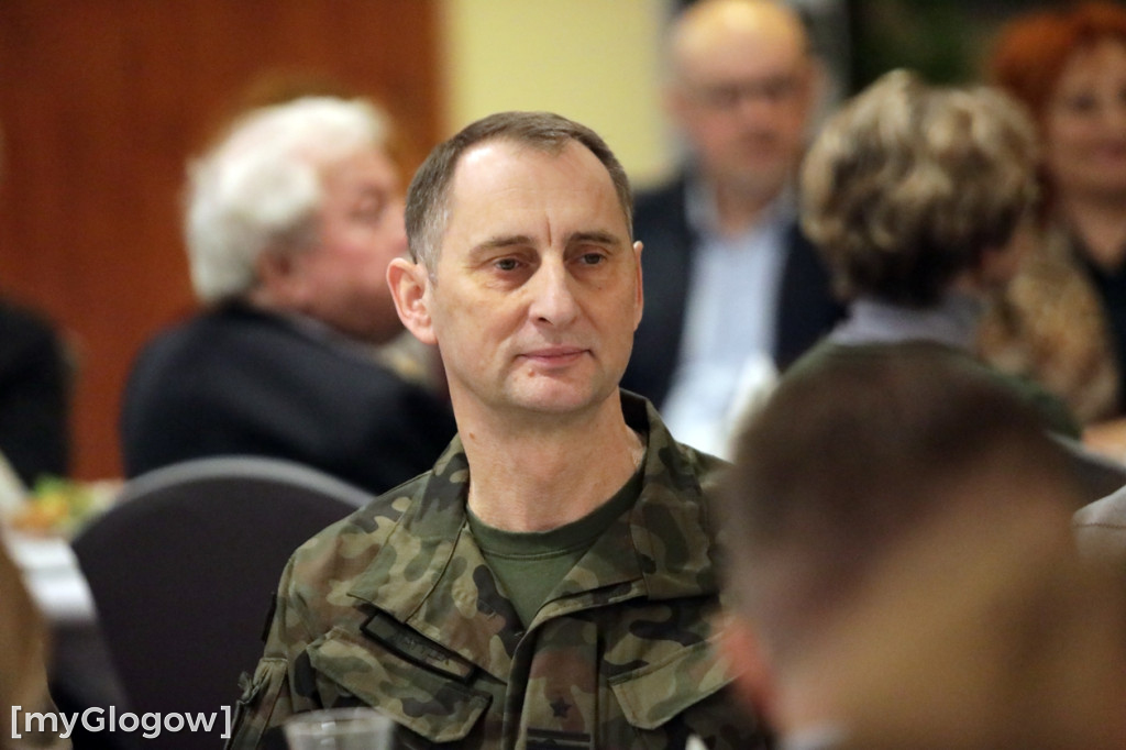 Złote Herby Powiatu Głogowskiego