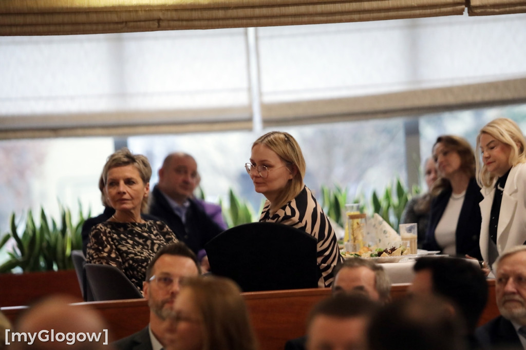 Złote Herby Powiatu Głogowskiego